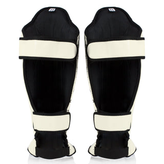 Scheenbeschermers Fairtex Wedstrijd SP5 met voetbeschermers Wit