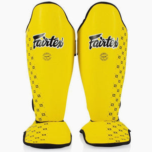 Protège-tibias Fairtex Compétition SP5 avec repose-pieds Jaune
