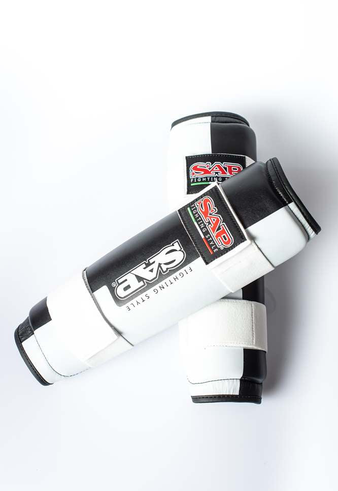 LangRay Ensemble De Gants De Boxe Et Protège-Pieds Taekwondo, équipement Pour Entraînement MMA, Karaté, Arts Martiaux, Sac De Frappe, Kickboxing, Combat (S