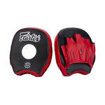 Handpads Fairtex Kort FMV14 Zwart-rood-Combat Arena