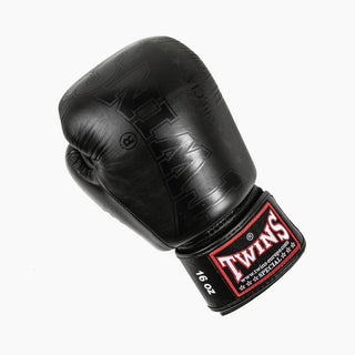 Gants de Muay Thai Twins Special BGVL 8 Core Noir