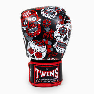 Gants de Muay Thai Twins Special FBGVL 3 Skull Rouge 