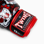 Gants de Muay Thai Twins Special FBGVL 3 Skull Rouge 