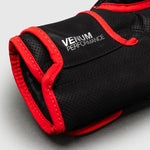 Gants de boxe Venum Matupa Noir-rouge 