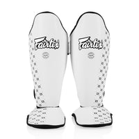 Protège-tibias Fairtex Compétition SP5 avec repose-pieds Blanc 