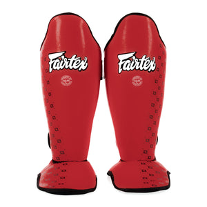 Protège-tibias Fairtex Compétition SP5 avec repose-pieds Rouge 