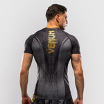 Rashguard Venum Galactic 3.0 maniche corte Nero-oro-Combat Arena