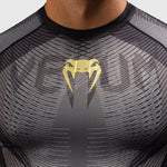 Rashguard Venum Galactic 3.0 maniche corte Nero-oro-Combat Arena