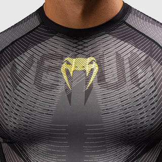 Rashguard Venum Galactic 3.0 maniche corte Nero-oro-Combat Arena