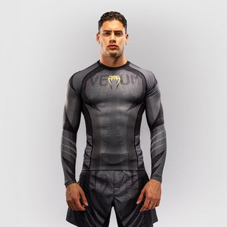 Rashguard Venum Galactic 3.0 maniche lunghe Nero-oro-Combat Arena