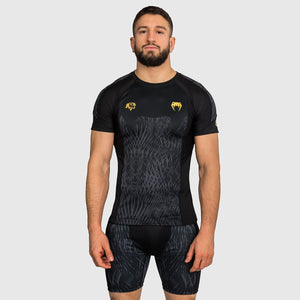 Rashguard Venum x Chimaev Wild Borz maniche corte Nero-Combat Arena