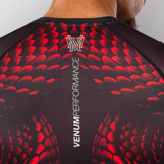 Rashguard Venum Matupa korte mouwen Zwart-rood 